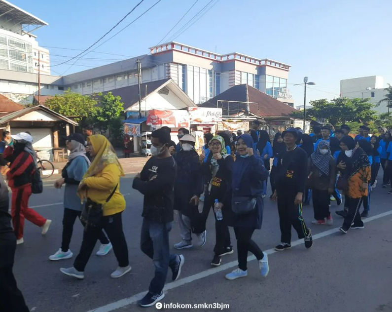 https://www.smkn3banjarmasin.sch.id/images/noimage.jpg