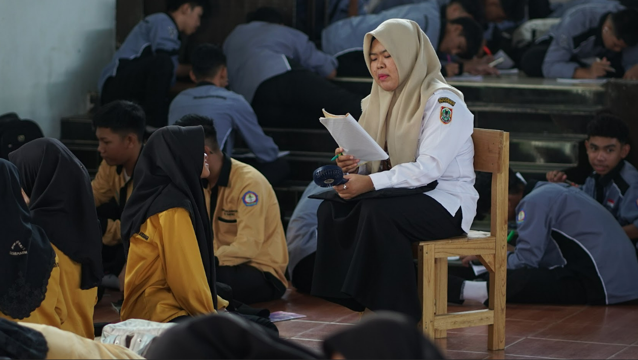 https://www.smkn3banjarmasin.sch.id/images/noimage.jpg