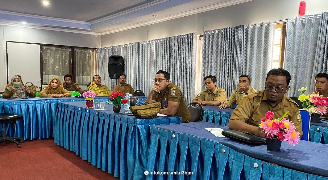 https://www.smkn3banjarmasin.sch.id/images/noimage.jpg