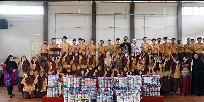 https://www.smkn3banjarmasin.sch.id/images/noimage.jpg