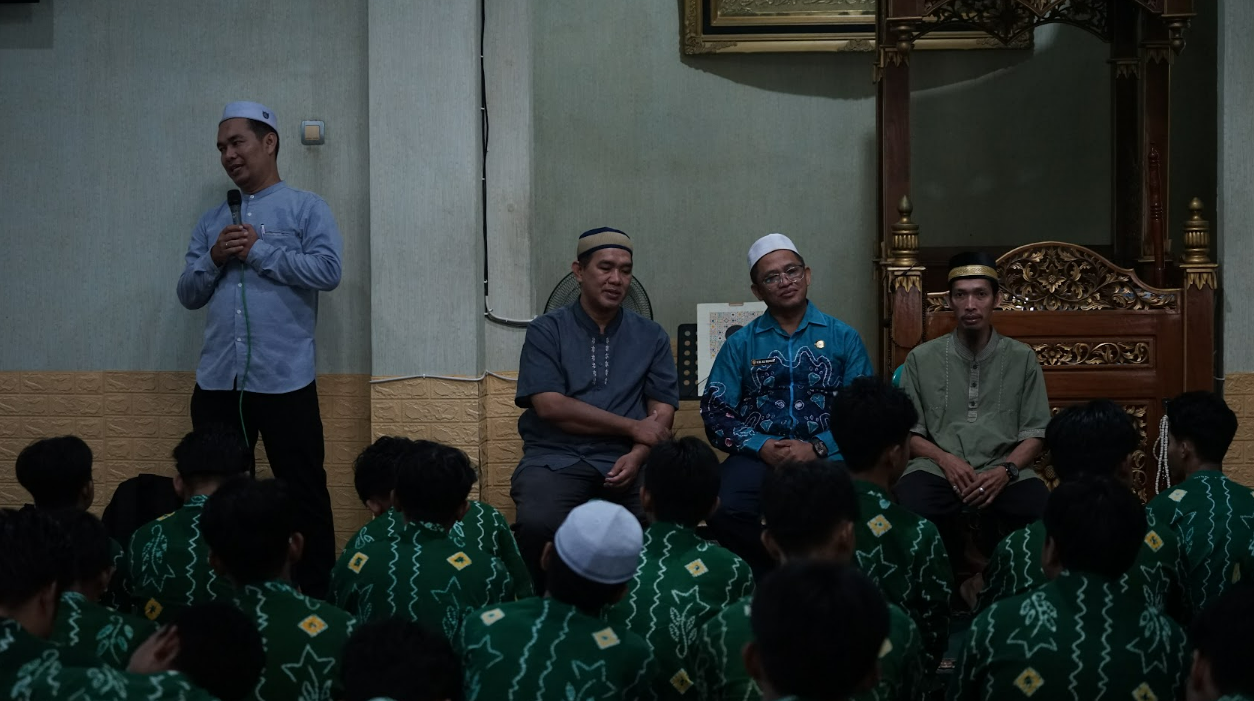 https://www.smkn3banjarmasin.sch.id/images/noimage.jpg